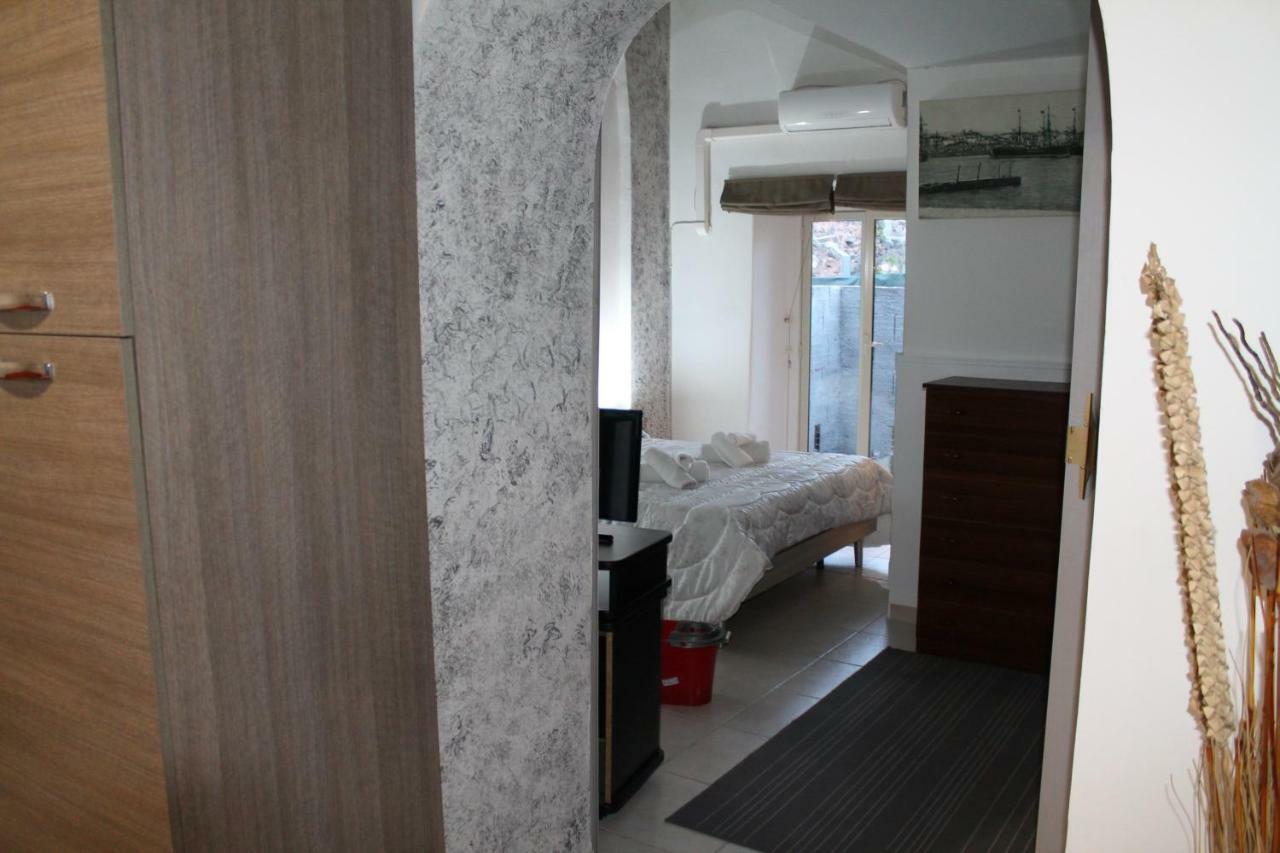 Home Greco Catania Esterno foto